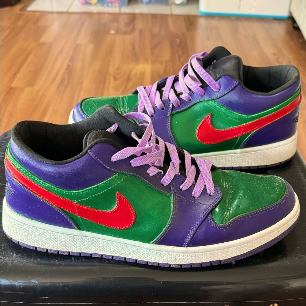 Jordan 1 low custom jokers open to trades